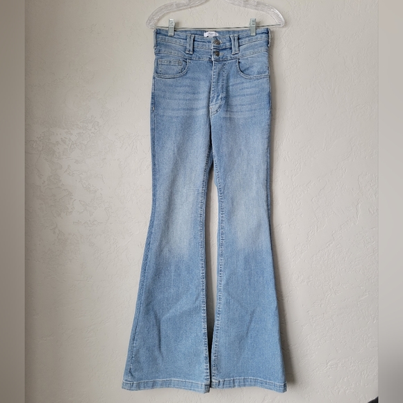 Bell Bottom Jeans Forever 21